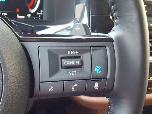 Used 2025 Nissan Pathfinder Platinum w/ Cargo Package AWD/4WD image 30
