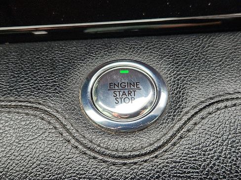 Used 2020 Lincoln Navigator Reserve w/ Equipment Group 208A Reserve AWD/4WD image 16