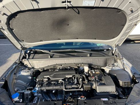 Used 2025 Hyundai Kona SEL image 32