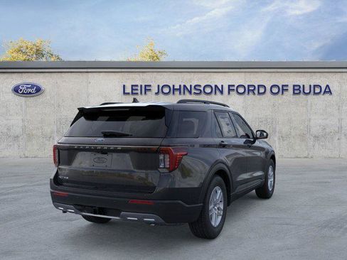 New 2026 Ford Explorer Active w/ Active Comfort Package image 8