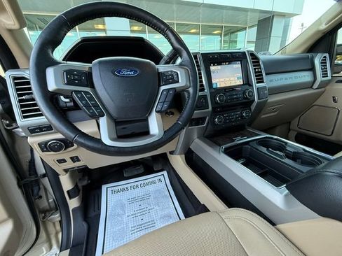 Certified 2017 Ford F250 Lariat w/ Lariat Ultimate Package AWD/4WD image 16