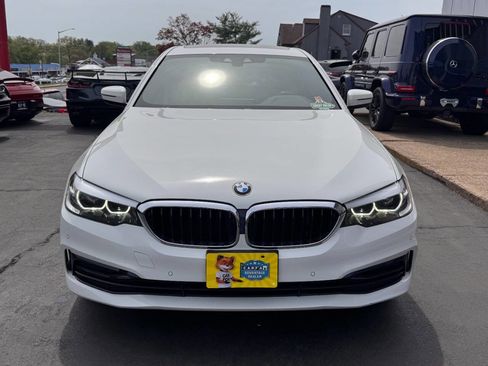Used 2019 BMW 530i w/ Convenience Package image 3