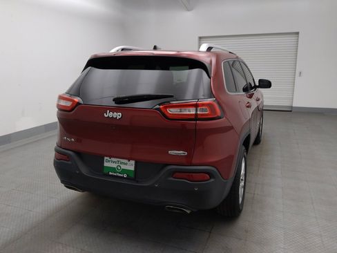 Used 2017 Jeep Cherokee Latitude w/ Comfort/Convenience Group AWD/4WD image 7