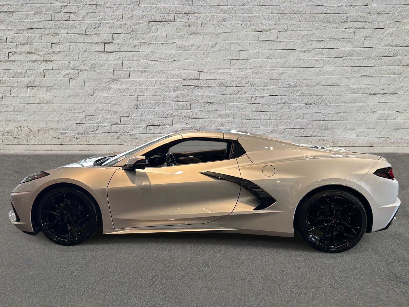 Used 2026 Chevrolet Corvette Stingray Preferred Conv RWD image 2