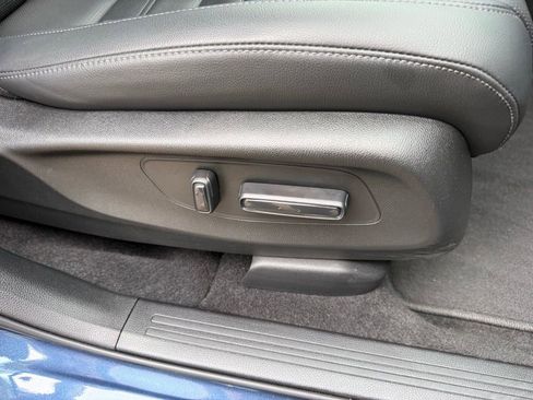 Used 2024 Honda CR-V EX-L image 44