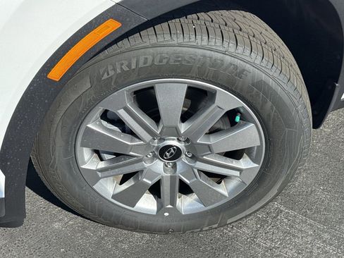 New 2025 Hyundai Palisade SE image 9