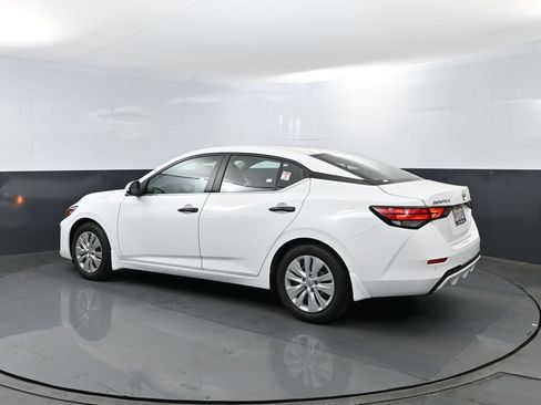 Used 2025 Nissan Sentra S FWD image 22