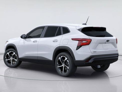 New 2026 Chevrolet Trax RS w/ Driver Confidence Package FWD image 3