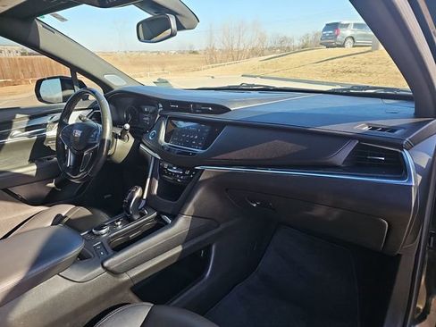 Used 2023 Cadillac XT5 Premium Luxury AWD/4WD image 30