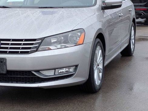 Used 2013 Volkswagen Passat 2.5 SEL Premium image 10