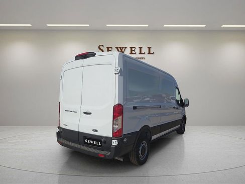 New 2026 Ford Transit 250 148 Medium Roof w/ Load Area Protection Package image 4