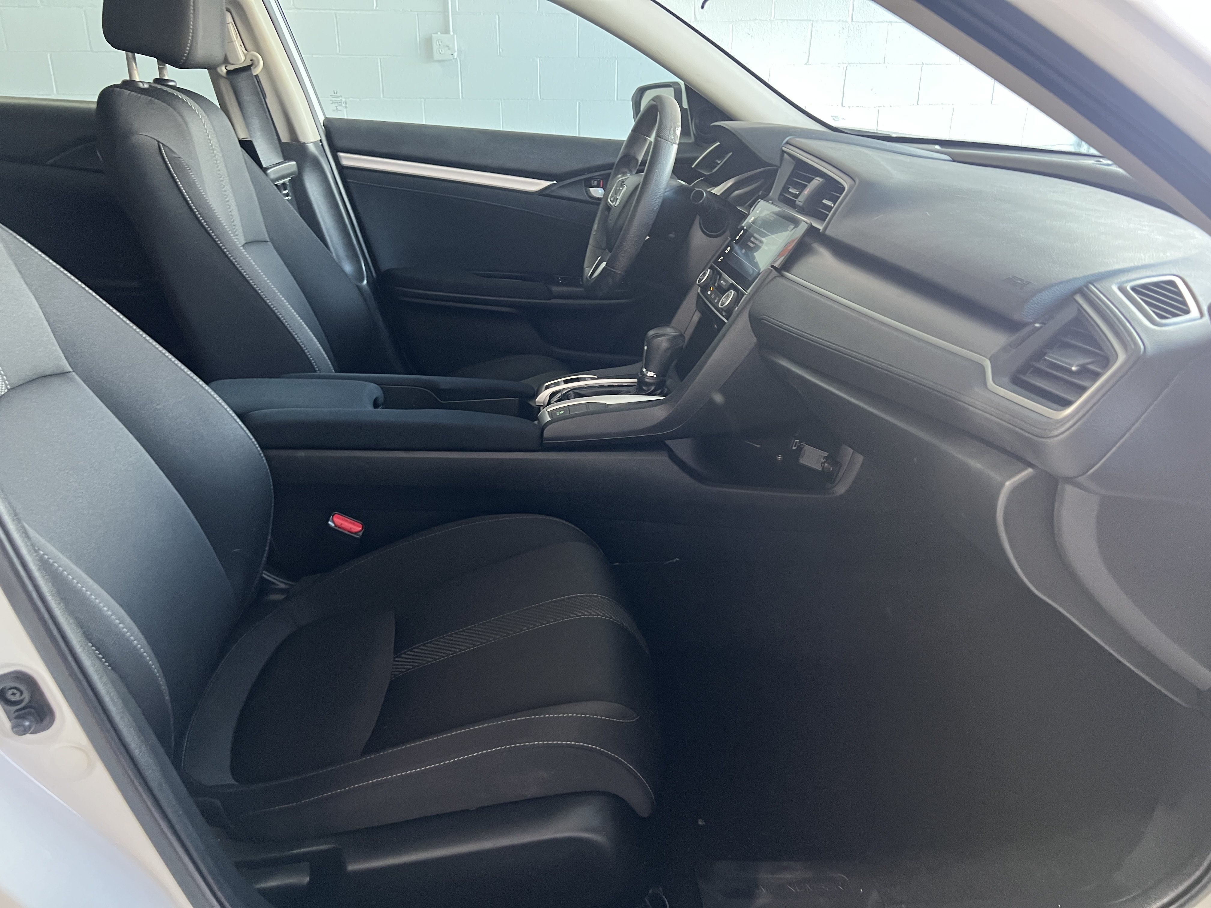Used 2018 Honda Civic EX image 20