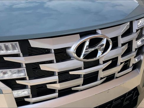 Used 2024 Hyundai Santa Cruz SEL w/ Activity Package image 31