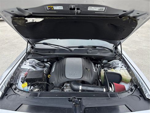 Used 2018 Dodge Challenger R/T w/ Blacktop Package image 40