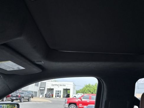 Used 2025 GMC Sierra 2500 Denali Ultimate w/ Max Trailering Package AWD/4WD image 14