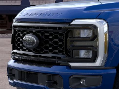 New 2026 Ford F350 Lariat AWD/4WD image 17