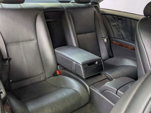 Used 2011 Mercedes-Benz CL 550 4MATIC image 25