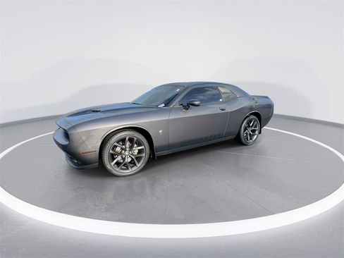 Used 2023 Dodge Challenger SXT w/ Blacktop Package image 4