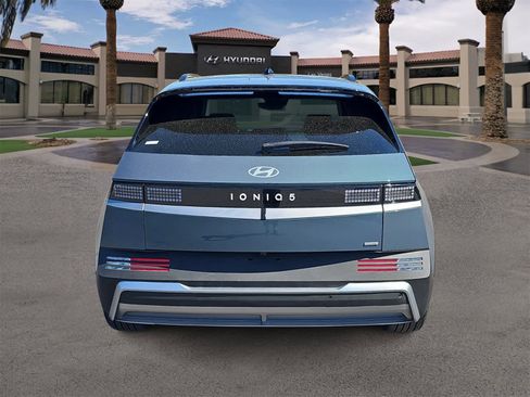 Used 2025 Hyundai Ioniq 5 SEL image 7