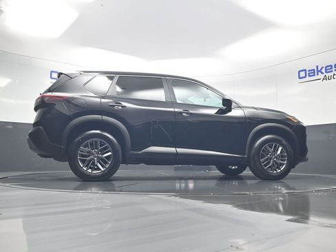 Used 2023 Nissan Rogue S AWD/4WD image 44