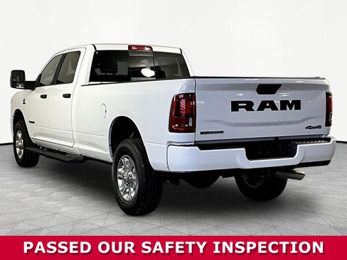 Used 2025 RAM 3500 Big Horn AWD/4WD image 4