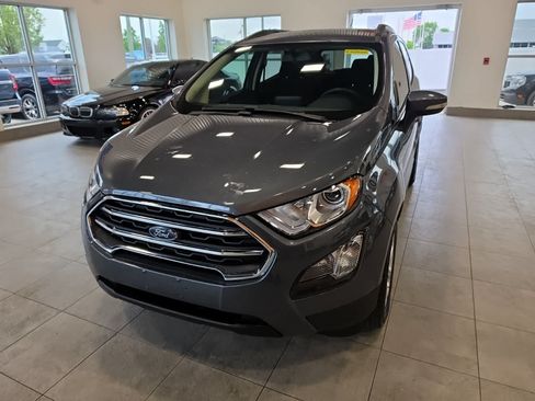 Used 2021 Ford EcoSport SE FWD image 2
