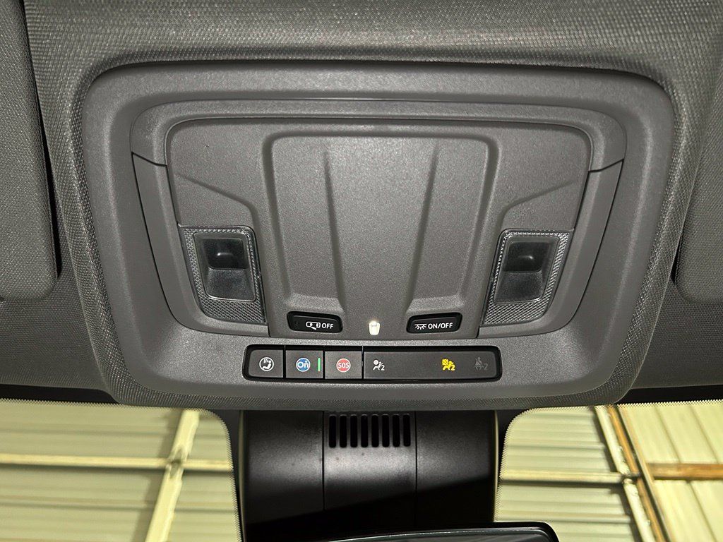 Used 2022 Chevrolet Silverado 1500 Custom Trail Boss w/ Midnight Edition AWD/4WD image 25
