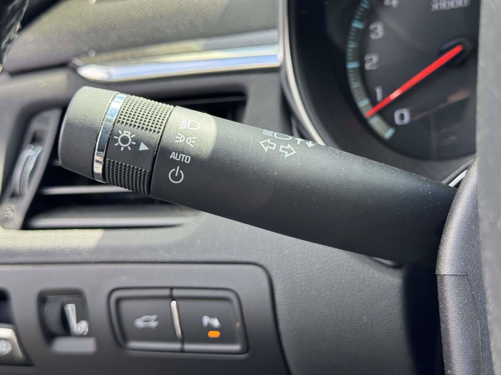 Used 2019 Chevrolet Impala Premier FWD image 20