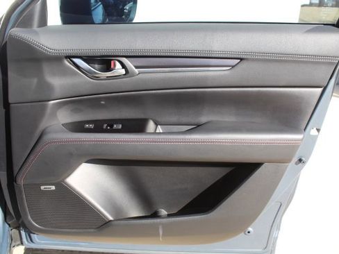 Used 2023 MAZDA CX-5 Carbon Edition image 38