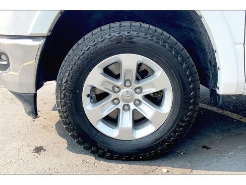 Used 2021 RAM 1500 Laramie w/ Off Road Group image 9