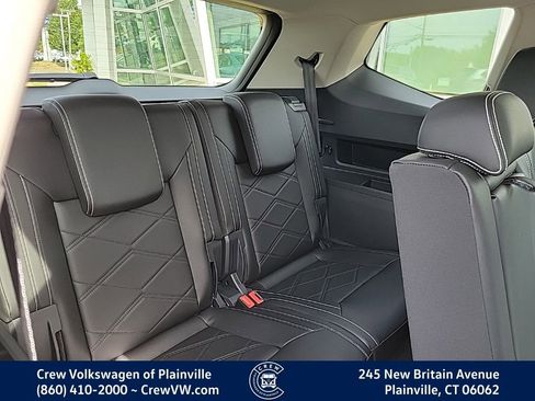 New 2026 Volkswagen Atlas SE image 47