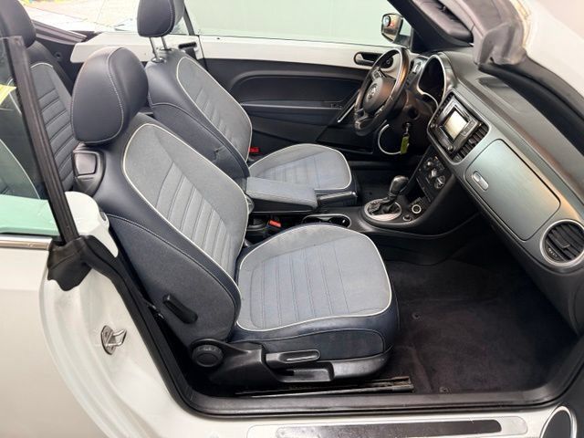Used 2016 Volkswagen Beetle 1.8T Denim FWD image 32