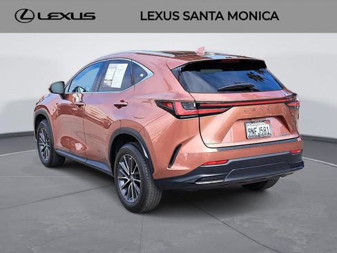 Used 2025 Lexus NX 250 FWD image 7