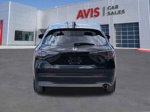 Used 2025 Honda HR-V Sport image 7