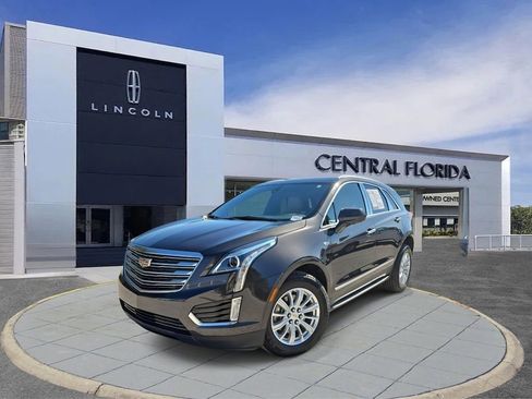 Used 2018 Cadillac XT5 FWD image 29