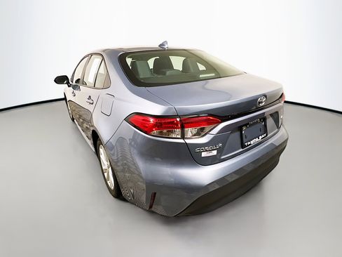 Used 2023 Toyota Corolla LE w/ LE Convenience Package image 8