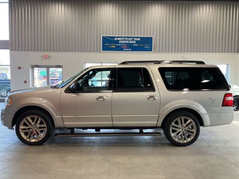 Used 2017 Ford Expedition EL Platinum image 8