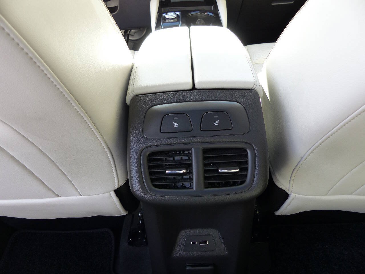 Used 2025 Buick Envision Avenir AWD/4WD image 49