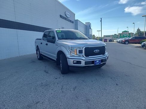 Used 2018 Ford F150 XL w/ Equipment Group 101A Mid AWD/4WD image 9