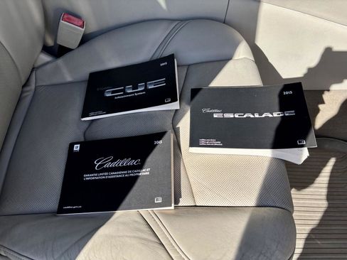 Used 2015 Cadillac Escalade ESV Premium image 45