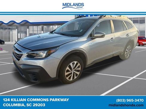 Used 2020 Subaru Outback Premium AWD/4WD image 3