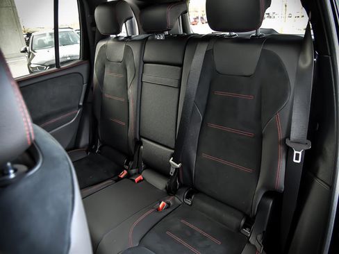 Certified 2025 Mercedes-Benz GLB 250 GLB 250 4MATIC image 11