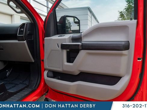 Used 2017 Ford F150 XLT w/ Equipment Group 302A Luxury AWD/4WD image 23