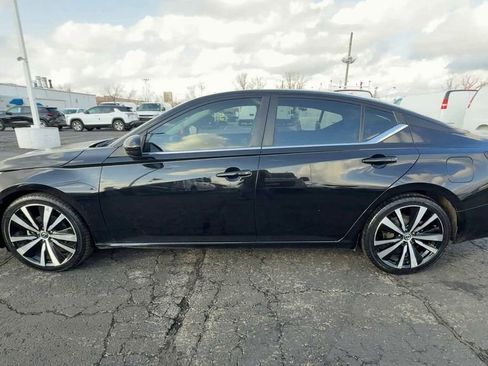 Used 2021 Nissan Altima 2.5 SR FWD image 5
