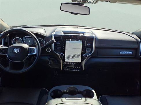 Used 2024 RAM 2500 Laramie image 13