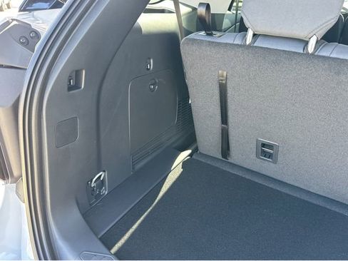 New 2026 Ford Explorer Active RWD image 19