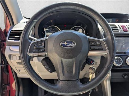 Used 2016 Subaru Forester 2.5i Premium w/ Popular Package #1 AWD/4WD image 11