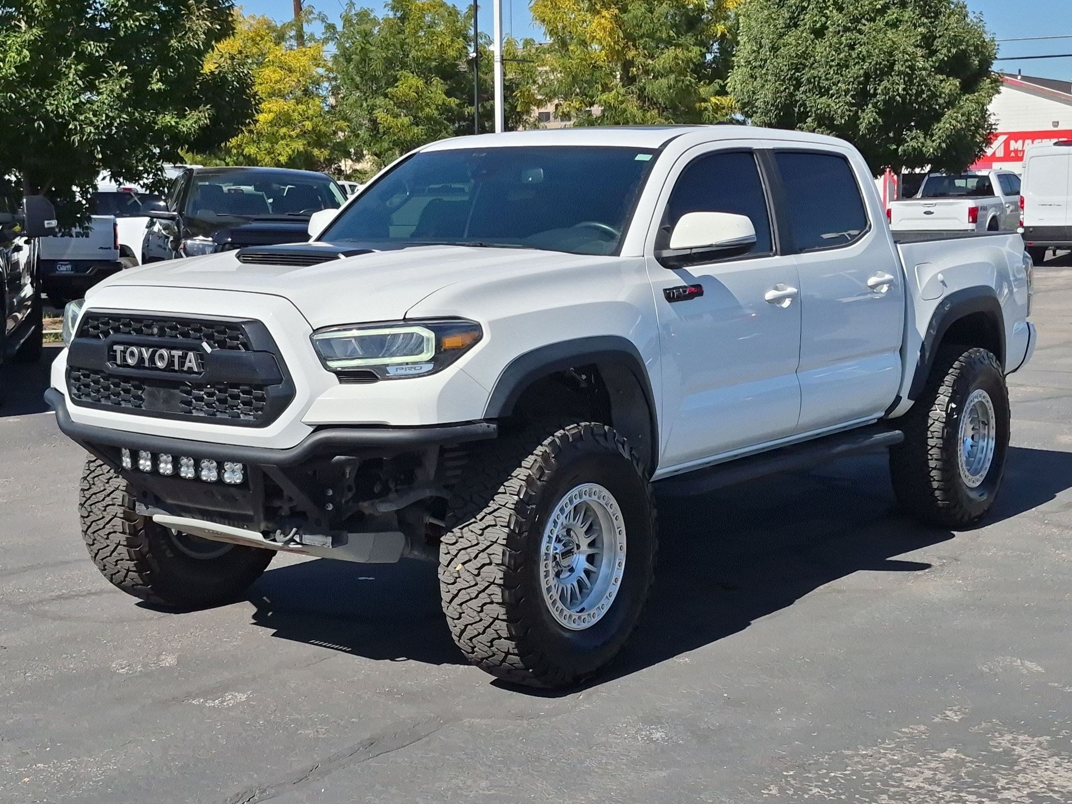 Used 2021 Toyota Tacoma TRD Pro AWD/4WD image 10