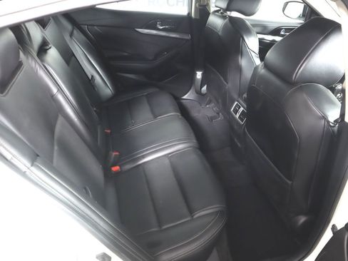 Certified 2021 Nissan Maxima 3.5 SV w/ Floor Mat Group image 24