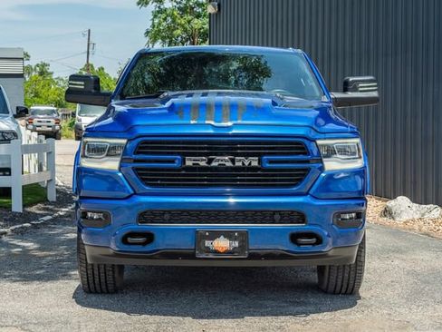 Used 2019 RAM 1500 Laramie w/ Sport Appearance Package image 9